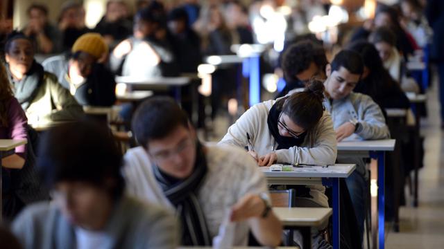 La réglementation en matière de transfert d'argent quand on est étudiant à l'étranger est claire.