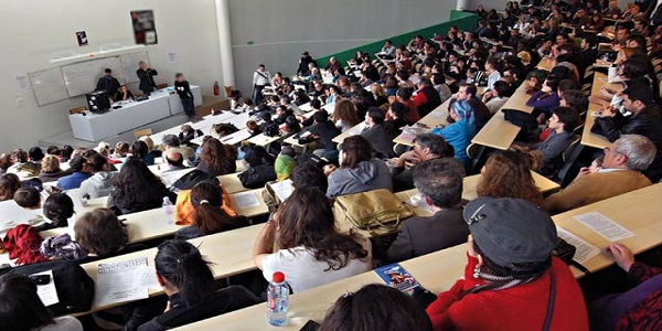  L’obtention de la licence dans les facultés marocaines ne subira aucune modification.